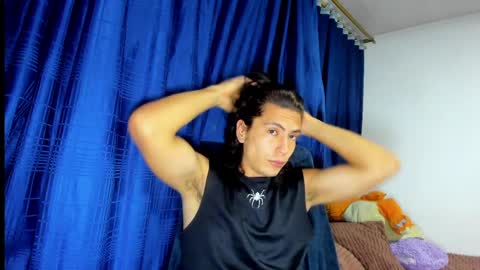 catnuaa online show from April 5, 2026, 4:09 am