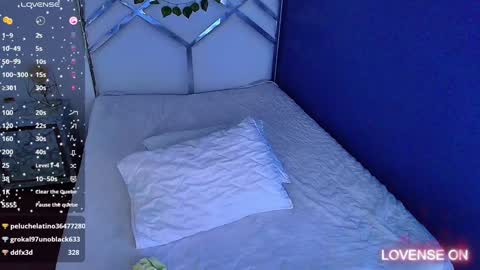 Snapshot of cattaleeyaa chatting on January 7, 2025, 2:53 am CATALEYA  online show from January 7, 2025, 2:53 am