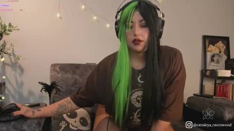 Cattaleya Ravenwood online show from February 24, 2026, 11:19 am