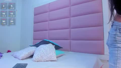 Snapshot of cattalina_25 chatting on January 19, 2026, 12:42 pm cattalina_25 online show from January 19, 2026, 12:42 pm