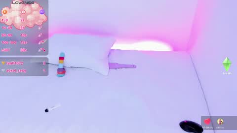 CattNamy online show from December 18, 2024, 1:59 am