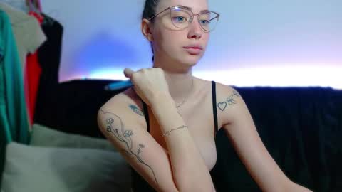 Ivanna online show from April 8, 2026, 9:20 am