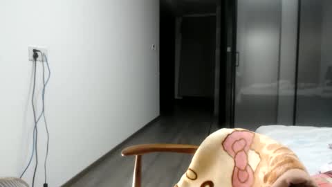 Snapshot of cbz112233 chatting on February 24, 2025, 7:41 pm ANNYANNY online show from February 24, 2025, 7:41 pm