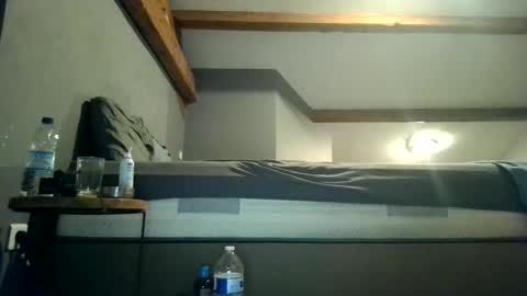 cclovefrench online show from September 19, 2025, 11:38 pm