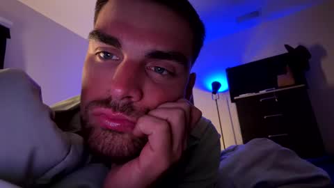 Rivs online show from October 21, 2025, 2:45 am