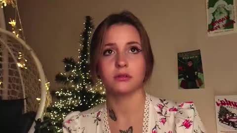 Lina  online show from January 17, 2026, 7:28 pm