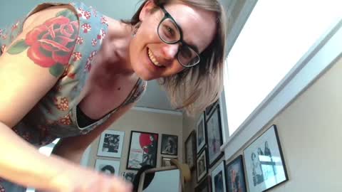 Snapshot of cecilysaintclaire chatting on January 29, 2025, 6:07 pm Cecily Saint Claire online show from January 29, 2025, 6:07 pm