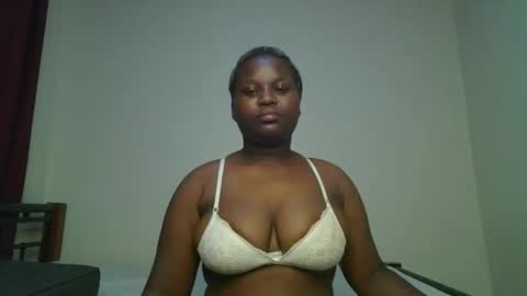 ceepretty25 online show from December 22, 2025, 10:29 pm