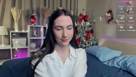 Josie Manesi online show from January 13, 2025, 7:10 pm