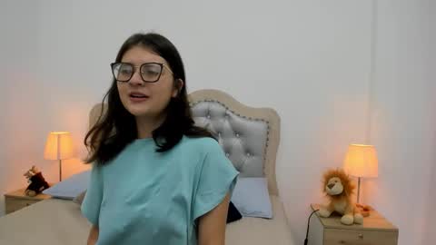 Snapshot of celeste_calderon chatting on January 15, 2026, 11:37 am Celeste Calderon online show from January 15, 2026, 11:37 am