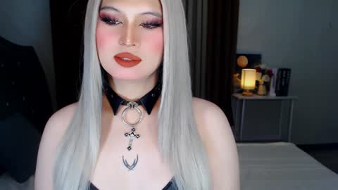 CELESTE IGYoshi Tian online show from December 5, 2024, 10:44 am