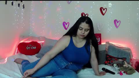 celestehot707rs online show from February 14, 2025, 3:05 pm