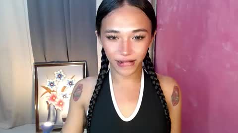 merry joannah online show from November 20, 2025, 5:01 pm