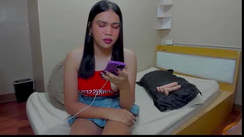 Snapshot of celestinaxisabella chatting on February 25, 2026, 3:05 am celestinaxisabella online show from February 25, 2026, 3:05 am