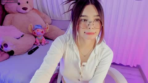        700   110 p  online show from April 5, 2026, 12:52 am