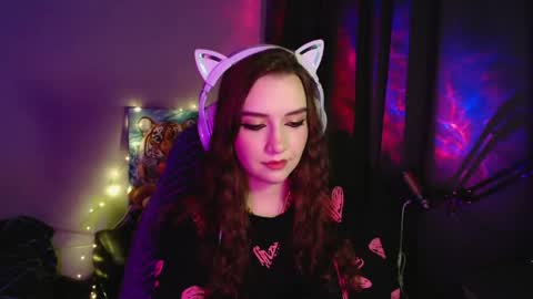 Snapshot of celia_sensual_ chatting on April 14, 2026, 8:15 pm celia_sensual_ online show from April 14, 2026, 8:15 pm