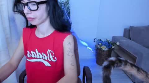 Celine Roxelle online show from September 16, 2025, 1:56 pm