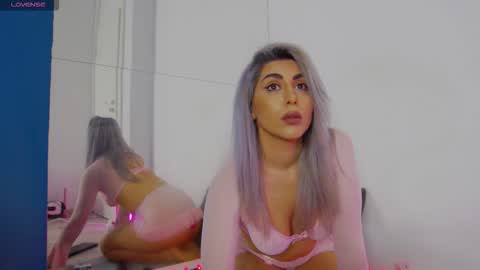 CelineMeyer online show from February 17, 2026, 5:59 am