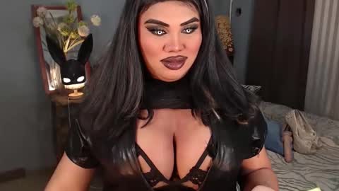 cellinekittcumerr online show from October 5, 2025, 2:59 pm