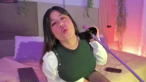 Hello guys my name is Sofi and Lizzie and  Vanessa online show from May 23, 2026, 4:11 pm