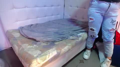 Cerecita  online show from February 14, 2025, 12:36 pm