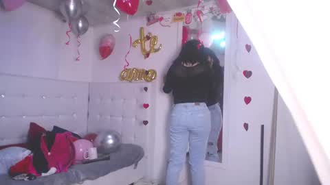 Cerecita  online show from February 14, 2025, 6:40 pm