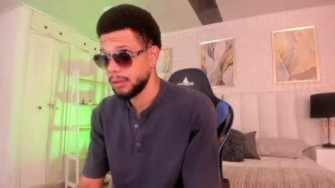 cero khalifa online show from April 22, 2026, 8:32 pm