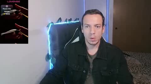 Cerso online show from December 17, 2025, 11:00 pm