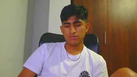 Snapshot of cesarex148 chatting on December 12, 2024, 12:59 am Cesar online show from December 12, 2024, 12:59 am