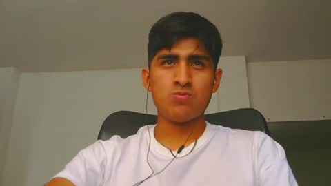 Snapshot of cesarex148 chatting on December 17, 2024, 6:53 pm Cesar online show from December 17, 2024, 6:53 pm