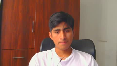 Snapshot of cesarex148 chatting on December 26, 2024, 9:37 pm Cesar online show from December 26, 2024, 9:37 pm