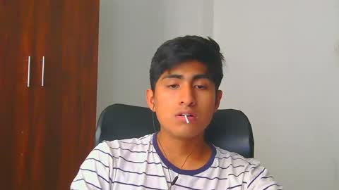 Snapshot of cesarex148 chatting on January 1, 2025, 7:53 pm Cesar online show from January 1, 2025, 7:53 pm