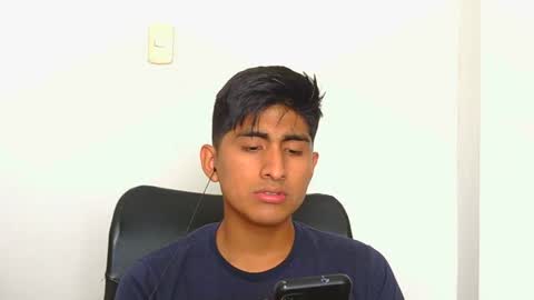 Snapshot of cesarex148 chatting on January 24, 2025, 2:08 pm Cesar online show from January 24, 2025, 2:08 pm