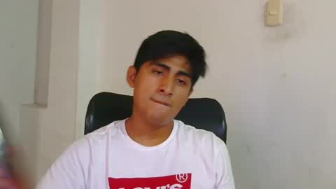 Snapshot of cesarex148 chatting on February 12, 2025, 10:15 pm Cesar online show from February 12, 2025, 10:15 pm