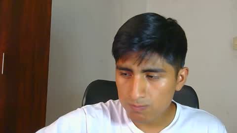 Snapshot of cesarex148 chatting on March 6, 2025, 9:31 pm Cesar online show from March 6, 2025, 9:31 pm