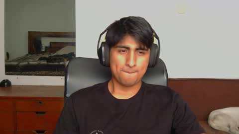 Snapshot of cesarex148 chatting on December 4, 2025, 6:16 pm Cesar online show from December 4, 2025, 6:16 pm