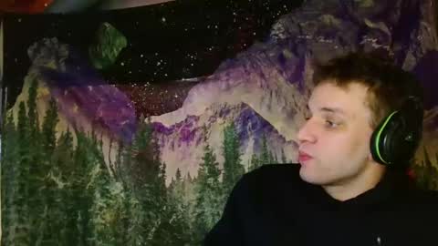 Snapshot of cguffey2284 chatting on January 22, 2025, 6:20 am cguffey2284 online show from January 22, 2025, 6:20 am