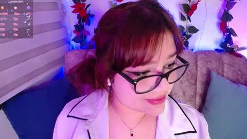 Snapshot of chaarlotte_1 chatting on December 13, 2024, 7:32 pm charlotte online show from December 13, 2024, 7:32 pm