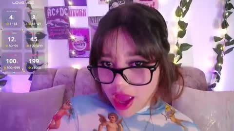 Snapshot of chaarlotte_1 chatting on October 21, 2025, 7:03 pm charlotte online show from October 21, 2025, 7:03 pm