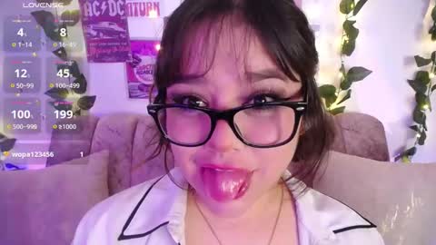 charlotte online show from November 29, 2025, 6:33 pm