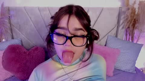 Snapshot of chaarlotte_1 chatting on May 16, 2026, 3:11 pm charlotte online show from May 16, 2026, 3:11 pm