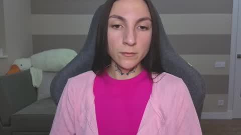 Kate online show from December 4, 2025, 7:50 am