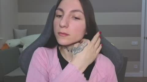 Kate online show from March 6, 2026, 10:01 am