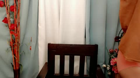 chabilataxx online show from February 25, 2025, 6:42 pm