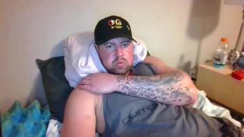 Snapshot of chad25old chatting on May 19, 2026, 2:07 am chad25old online show from May 19, 2026, 2:07 am