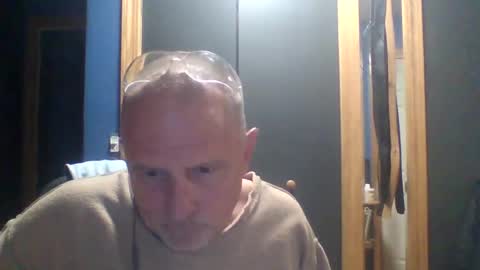 Snapshot of chadsters123 chatting on May 22, 2026, 3:24 am chadsters123 online show from May 22, 2026, 3:24 am