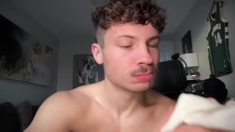 ChadTitan online show from October 23, 2025, 12:04 pm