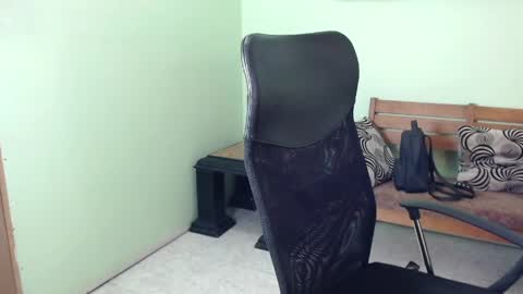 Snapshot of chalonvera chatting on May 30, 2026, 7:33 pm Chalon online show from May 30, 2026, 7:33 pm
