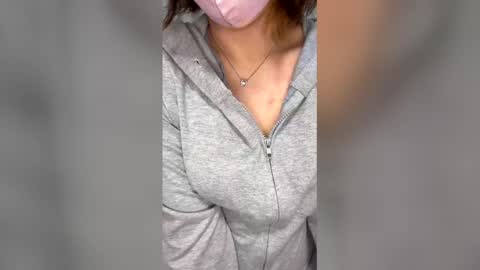 Snapshot of chambaby chatting on January 15, 2026, 1:26 pm ChamBaby online show from January 15, 2026, 1:26 pm