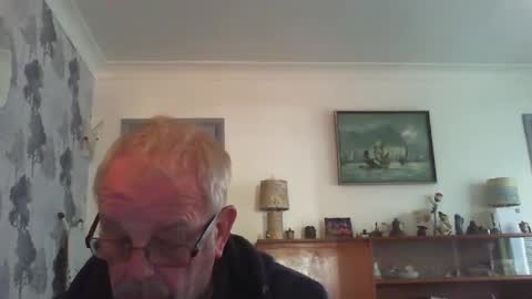 Snapshot of champers37 chatting on March 12, 2025, 2:34 pm Champers online show from March 12, 2025, 2:34 pm